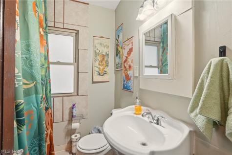 3579 Bosworth Road Cleveland OH 44111