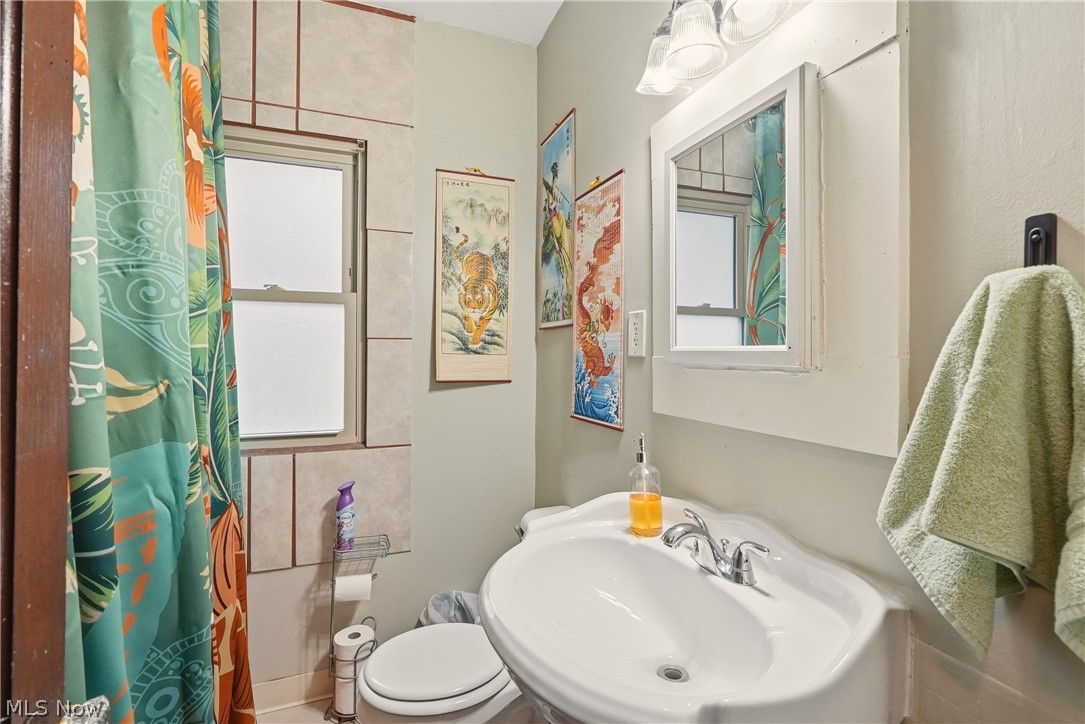 3579 Bosworth Road Cleveland OH 44111