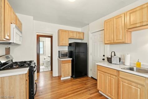 3579 Bosworth Road Cleveland OH 44111