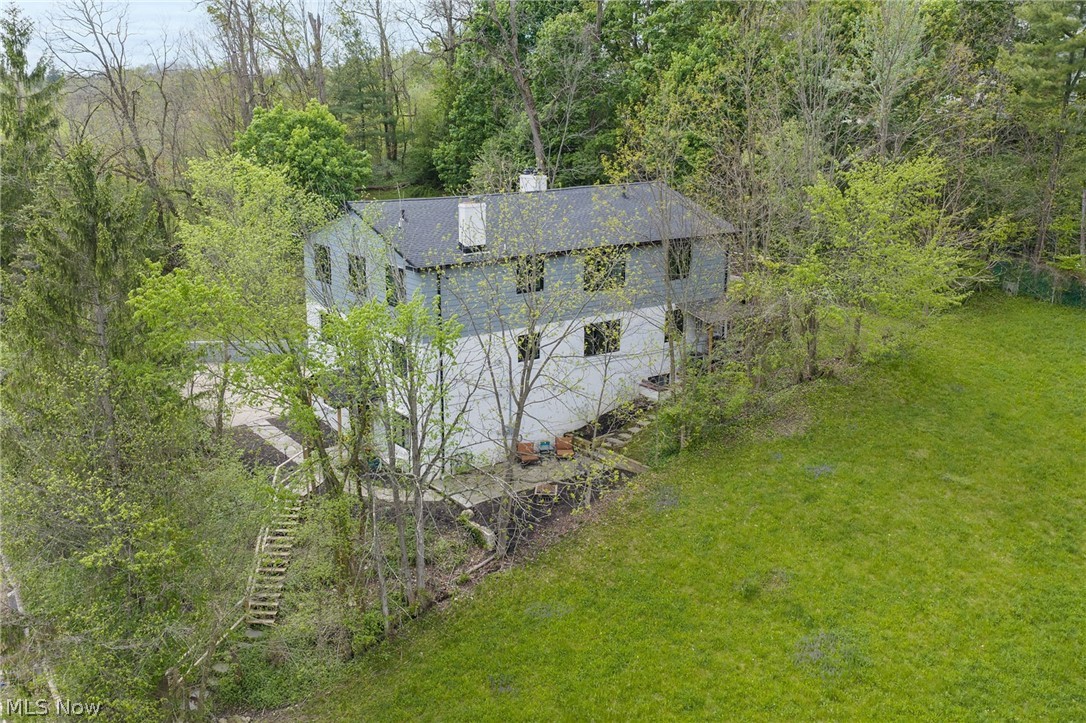 58 W Orange Street Chagrin Falls OH 44022