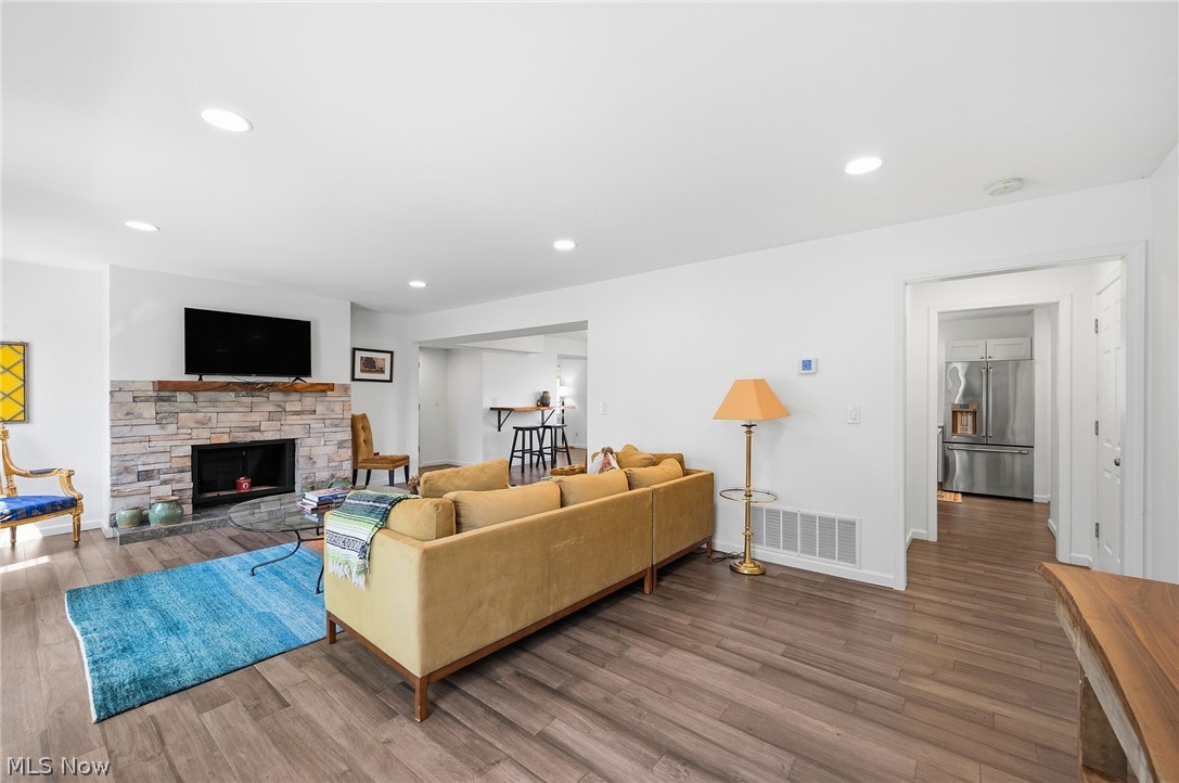 58 W Orange Street Chagrin Falls OH 44022