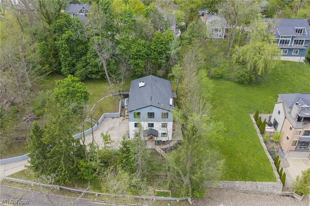 58 W Orange Street Chagrin Falls OH 44022