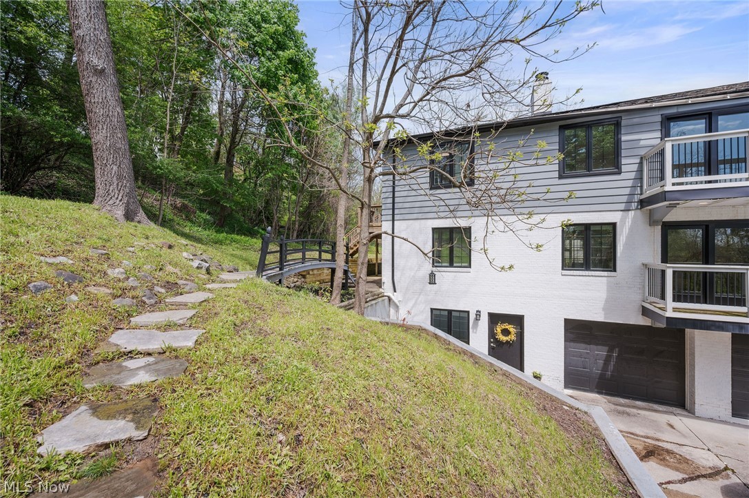 58 W Orange Street Chagrin Falls OH 44022