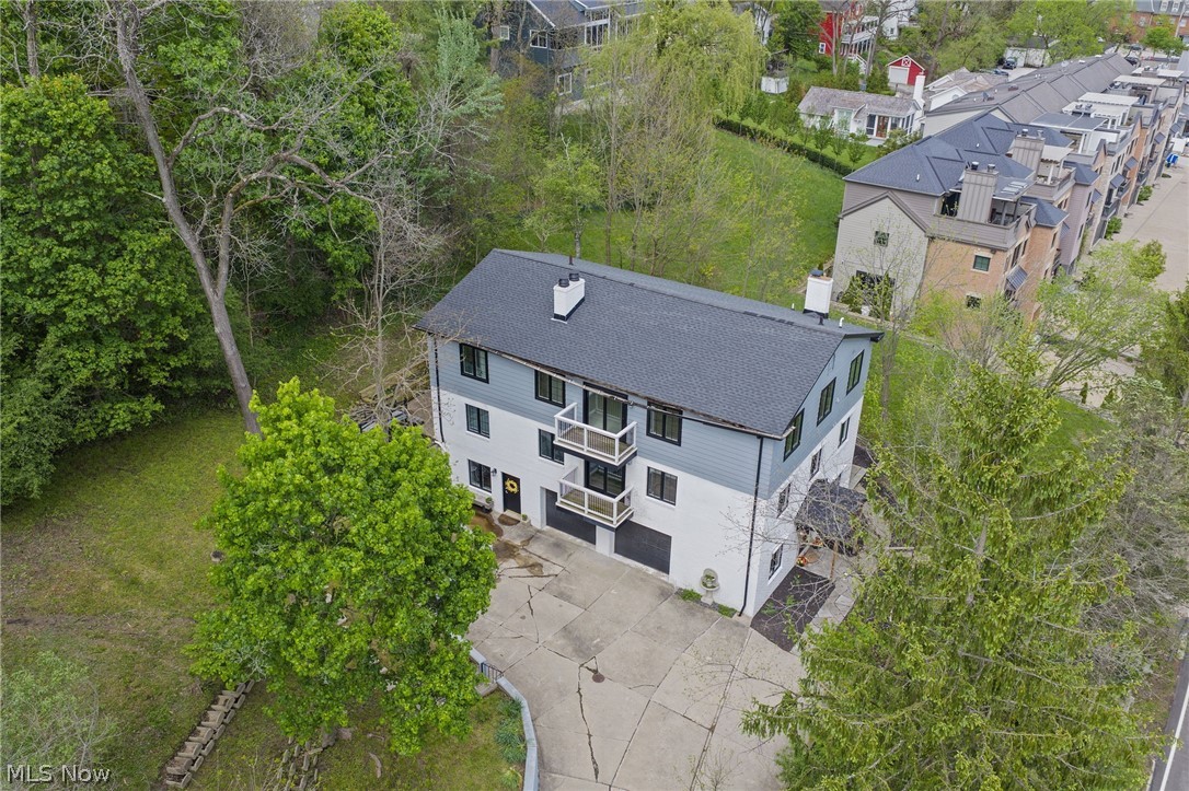 58 W Orange Street Chagrin Falls OH 44022