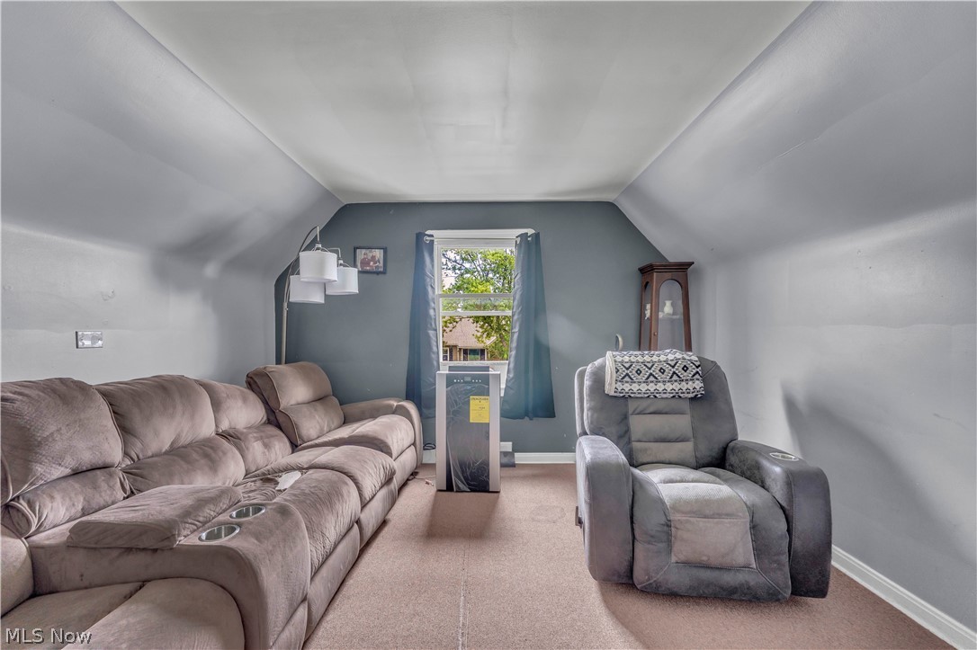 7601 Wooster Parma OH 44129