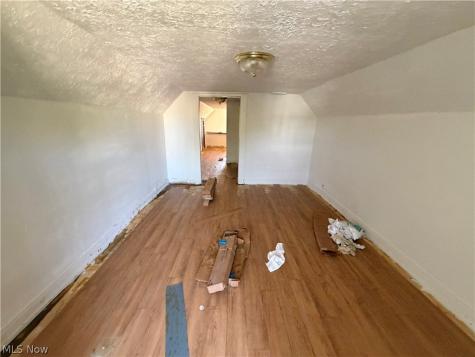 1190 E 84th Street Cleveland OH 44103