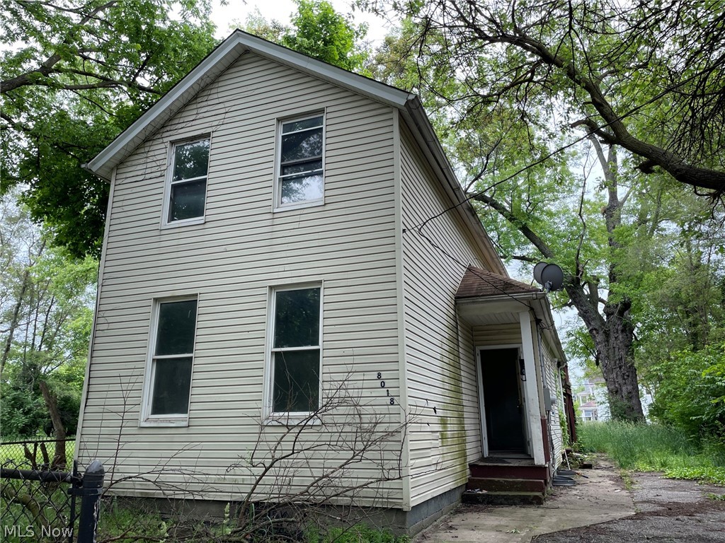 8018 Platt Avenue Cleveland OH 44104