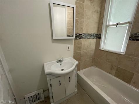 8018 Platt Avenue Cleveland OH 44104