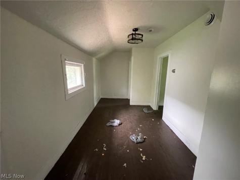 8018 Platt Avenue Cleveland OH 44104