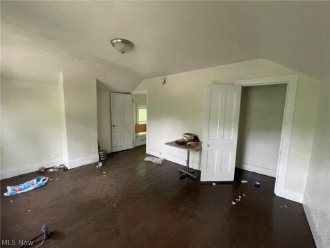 8018 Platt Avenue Cleveland OH 44104