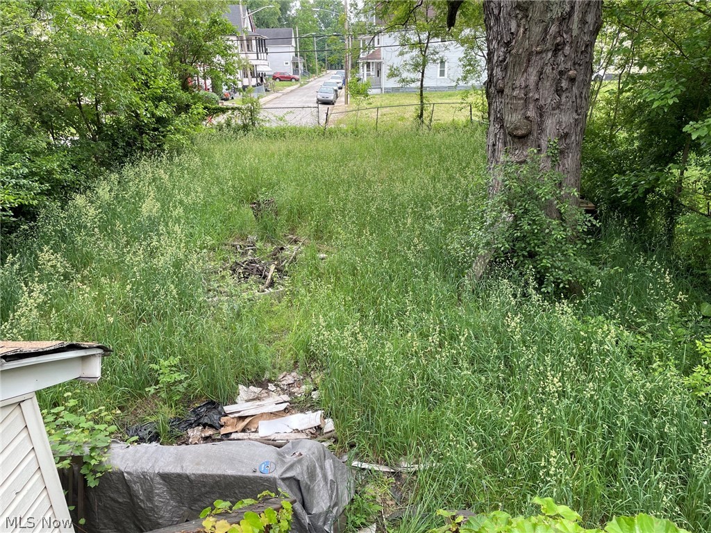 8018 Platt Avenue Cleveland OH 44104