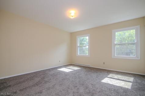 4296 & 4300 Lorwood Drive Stow OH 44224