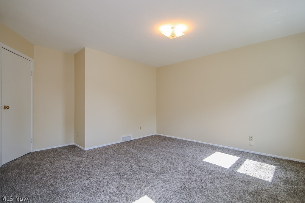 4296 & 4300 Lorwood Drive Stow OH 44224