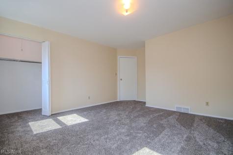 4296 & 4300 Lorwood Drive Stow OH 44224