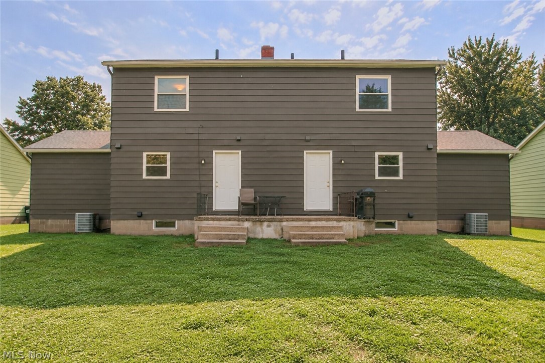 4296 & 4300 Lorwood Drive Stow OH 44224