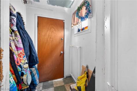 2026 W 44th Street Cleveland OH 44113
