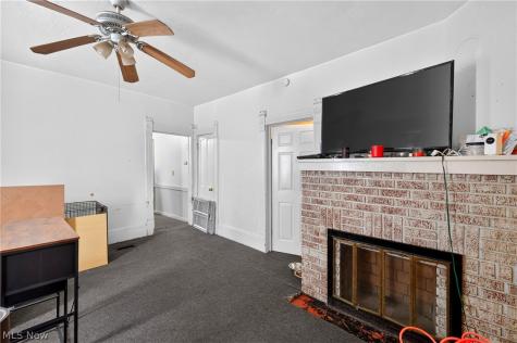 2026 W 44th Street Cleveland OH 44113