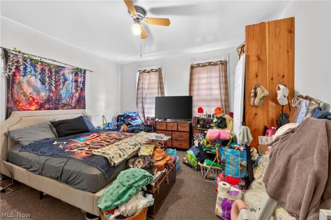 2026 W 44th Street Cleveland OH 44113