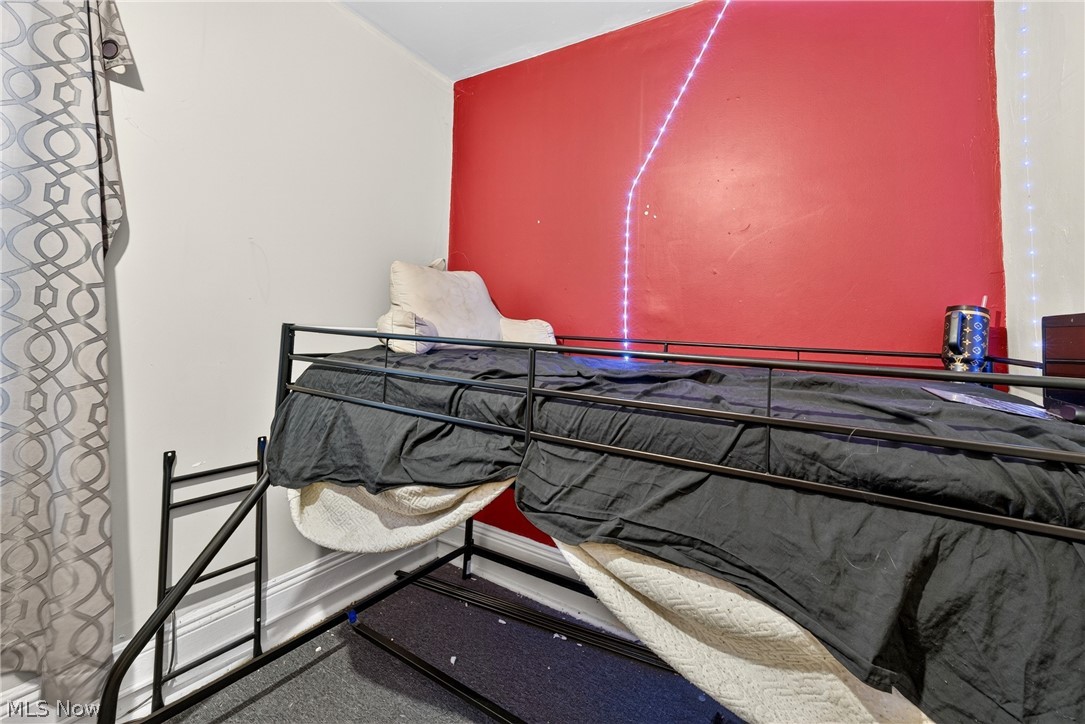2026 W 44th Street Cleveland OH 44113