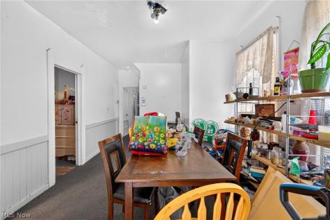 2026 W 44th Street Cleveland OH 44113