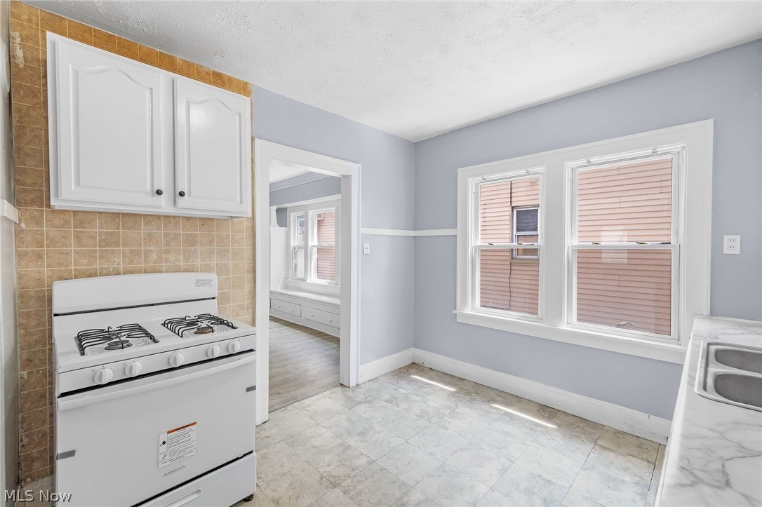 10711 Joan Avenue Cleveland OH 44111