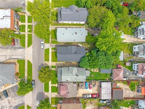 10711 Joan Avenue Cleveland OH 44111