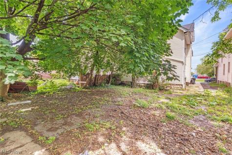 10711 Joan Avenue Cleveland OH 44111