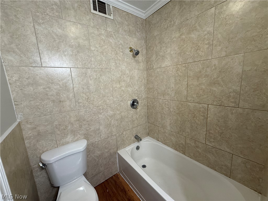 1275 Donald Avenue Lakewood OH 44107