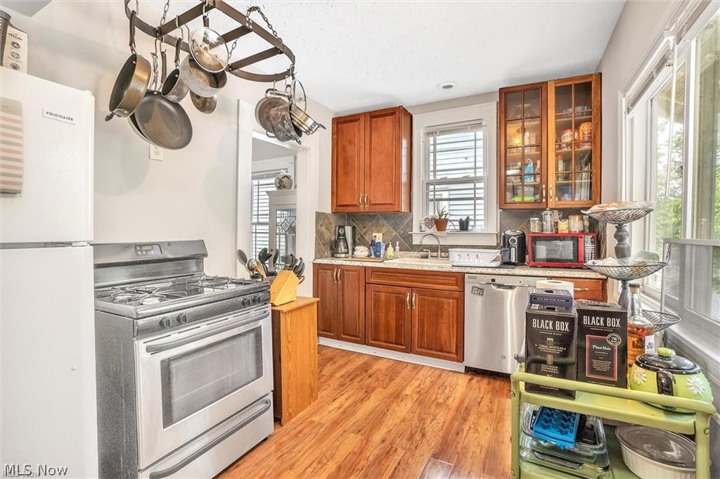 1275 Donald Avenue Lakewood OH 44107