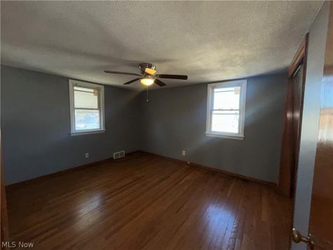 10925 Mccracken Road Garfield Heights OH 44125