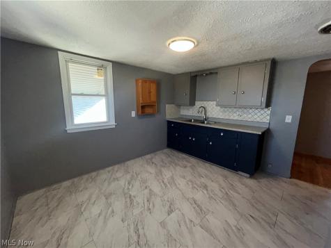 10925 Mccracken Road Garfield Heights OH 44125