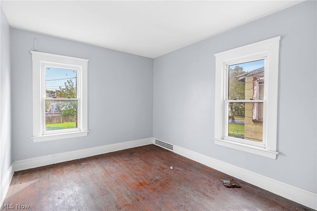3229 Scranton Road Cleveland OH 44109