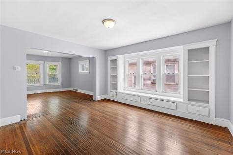 3229 Scranton Road Cleveland OH 44109