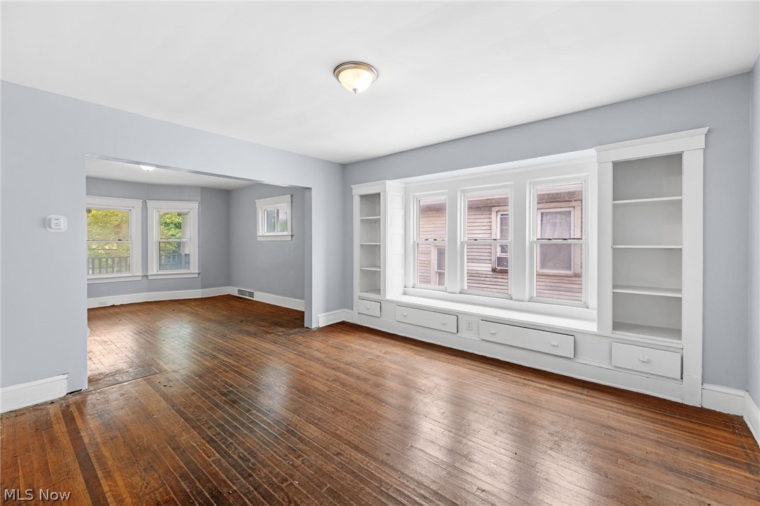 3229 Scranton Road Cleveland OH 44109