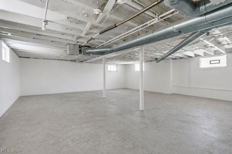 1907 W 71st Street Cleveland OH 44102