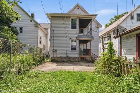 1907 W 71st Street Cleveland OH 44102