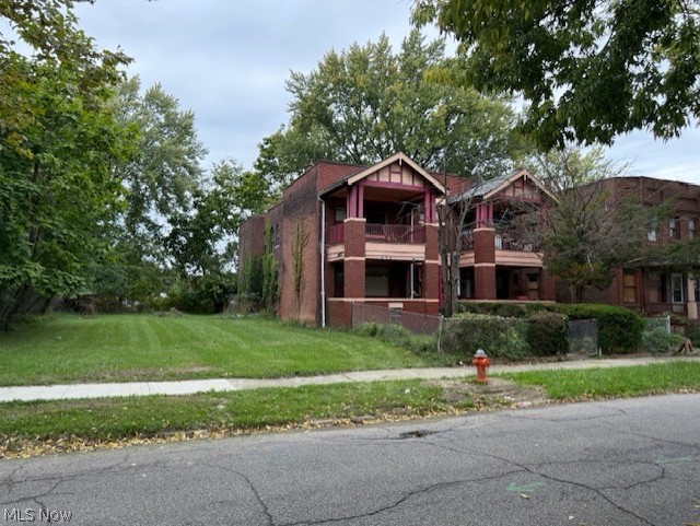 1316 E 112th Street E Cleveland OH 44106