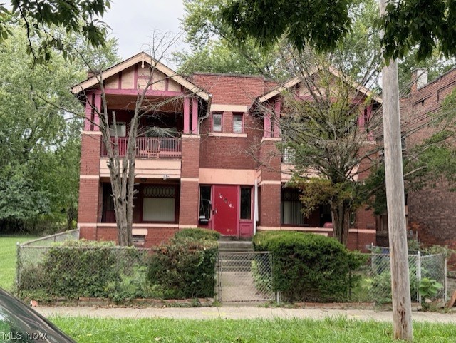 1316 E 112th Street E Cleveland OH 44106