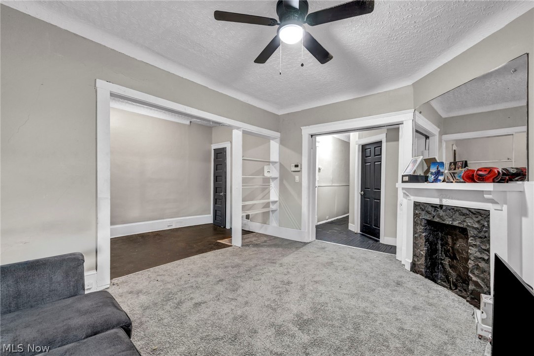 1352 E 86th Cleveland OH 44106