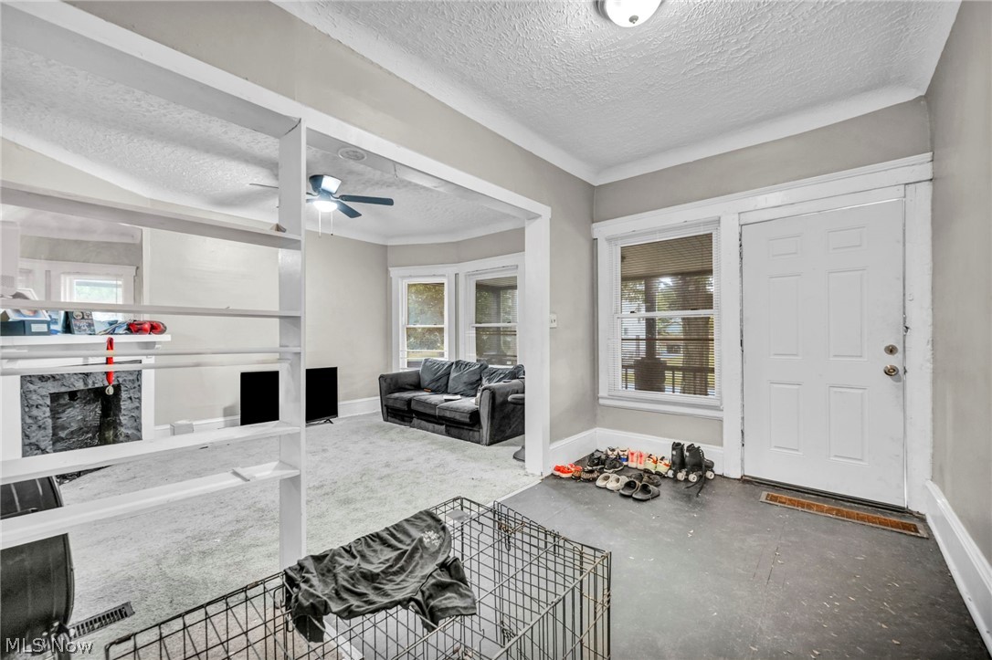 1352 E 86th Cleveland OH 44106