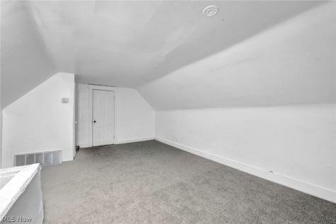 1352 E 86th Cleveland OH 44106