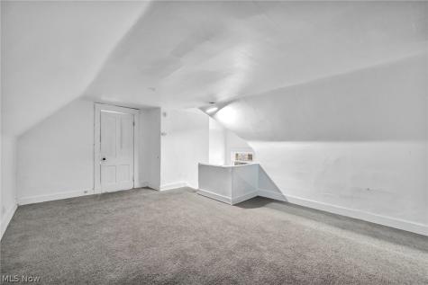 1352 E 86th Cleveland OH 44106