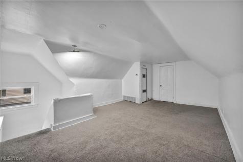 1352 E 86th Cleveland OH 44106