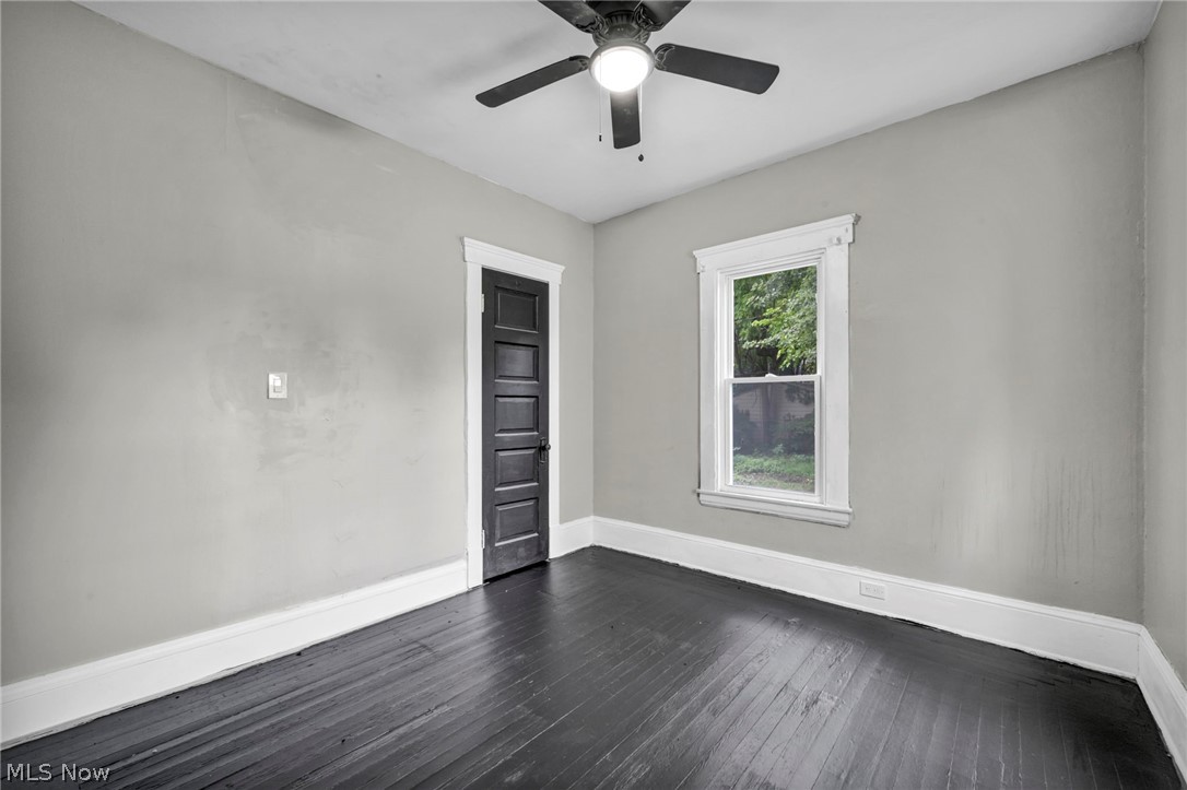 1352 E 86th Cleveland OH 44106