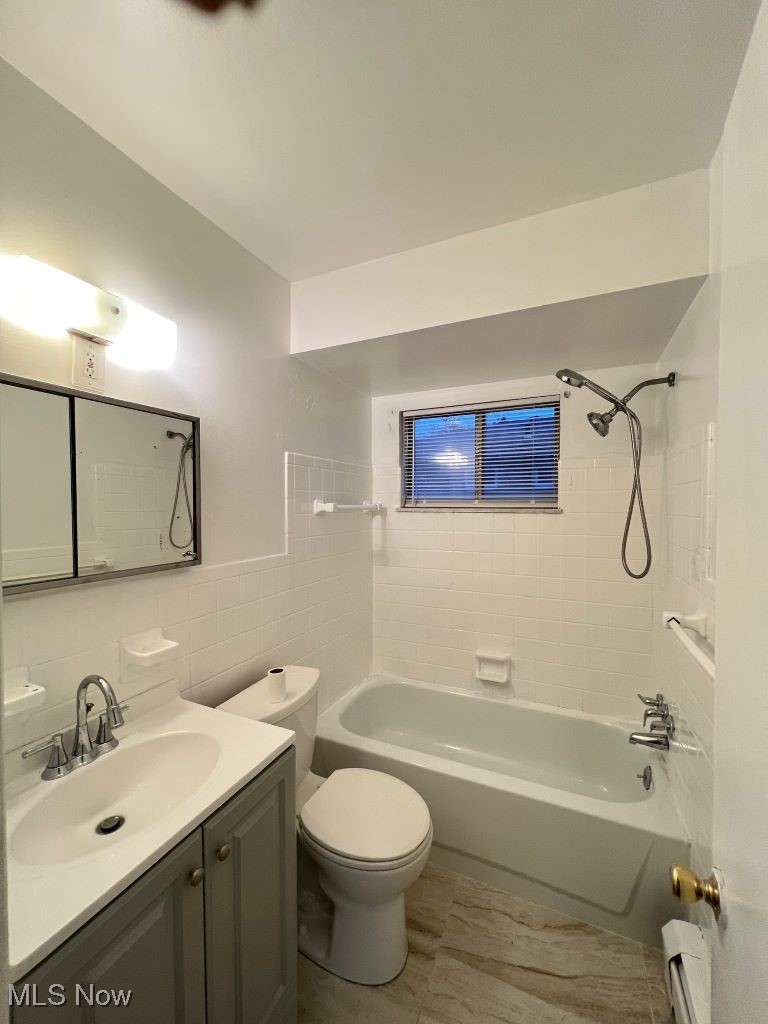 419 Center Road Bedford OH 44146