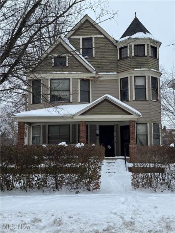 2206 E 93rd Street Cleveland OH 44106