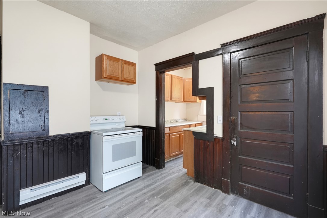 2200 E 81st Street Cleveland OH 44103