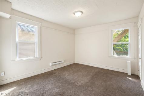 2200 E 81st Street Cleveland OH 44103