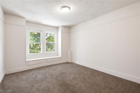 2200 E 81st Street Cleveland OH 44103