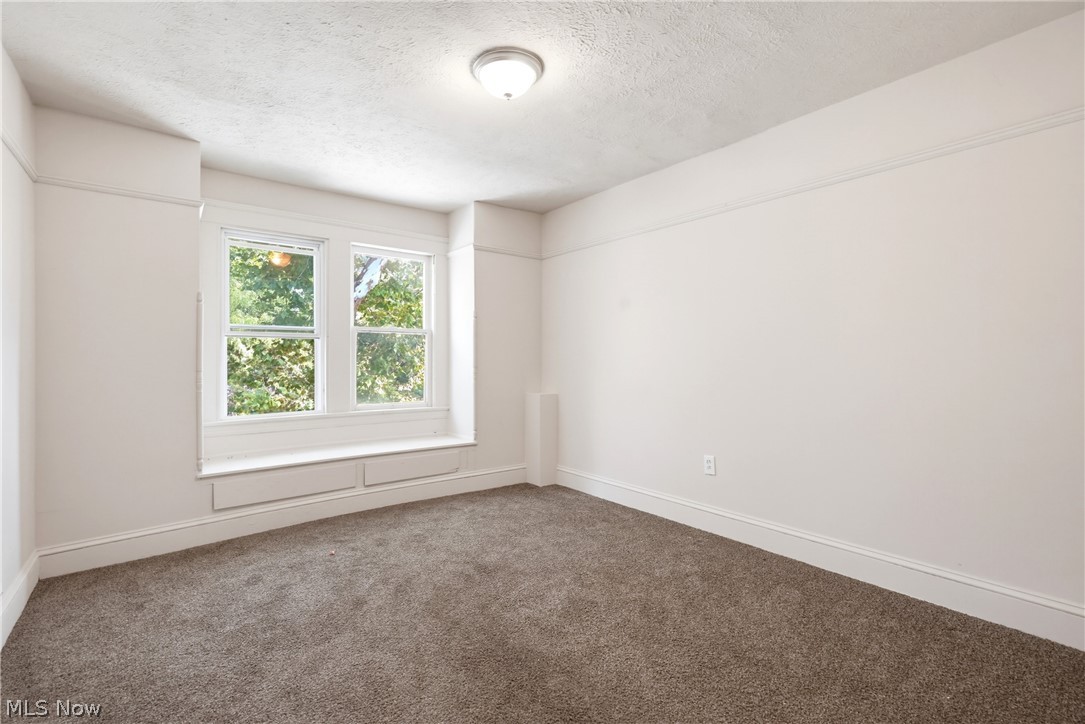 2200 E 81st Street Cleveland OH 44103